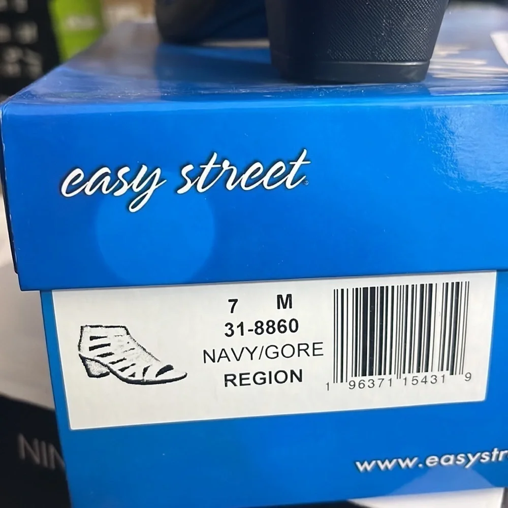 easy street block heel