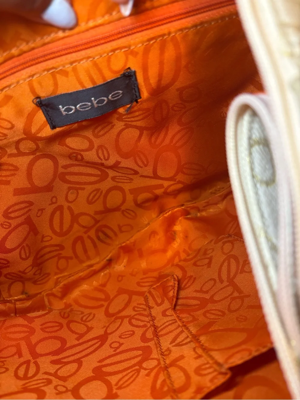 bebe chic hobo
