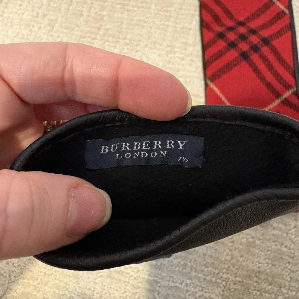 Burberry London Plaid Wool Leather Gloves Womens 7.5 Red Black Good Mixed Media‎