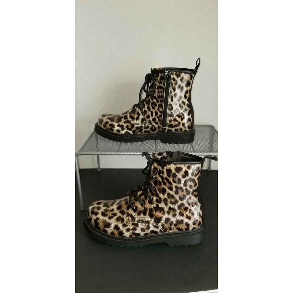 Steve Madden steve madden