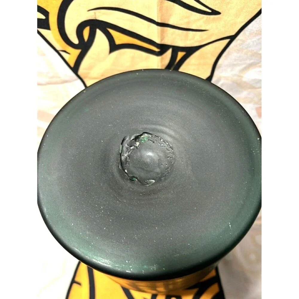 Unbranded frosted art‑glass
