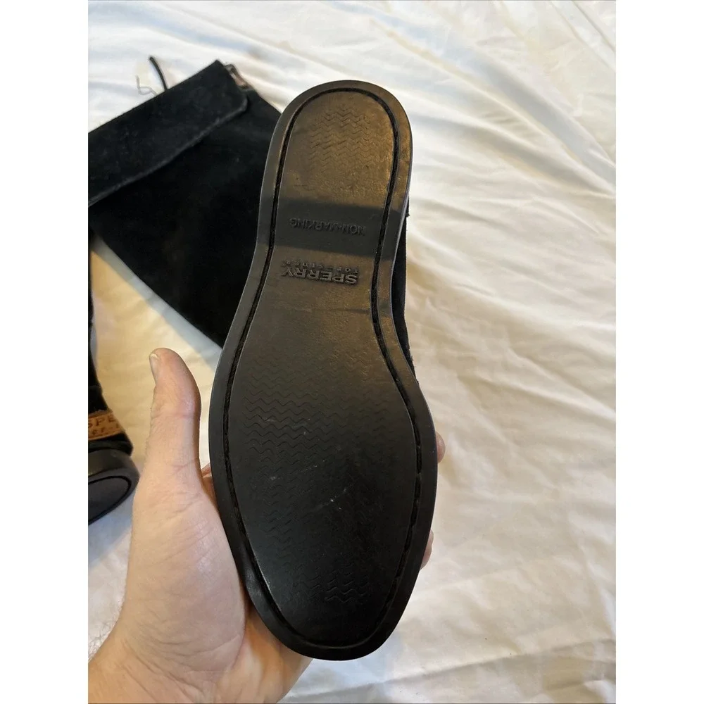 N/A sperry top