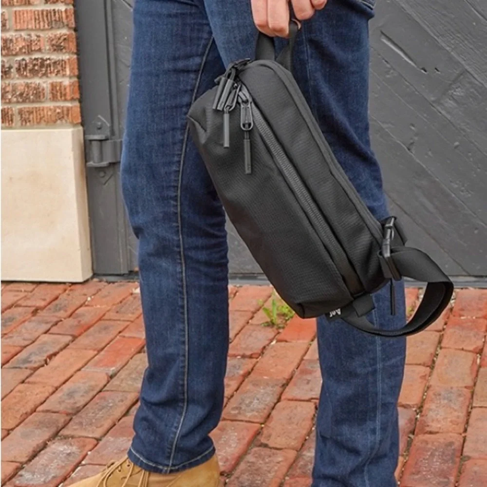 Aer sleek versatile