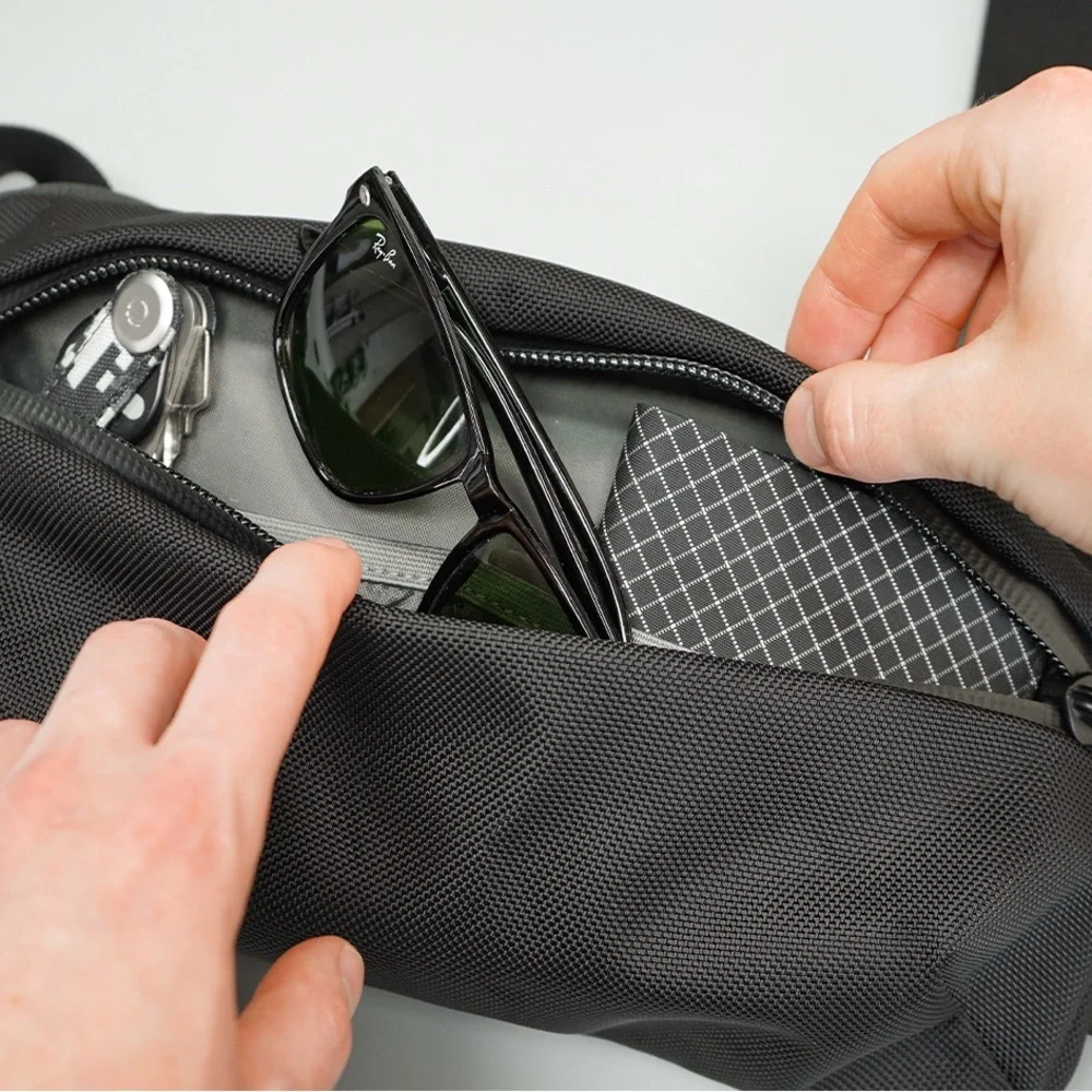 Aer sleek versatile