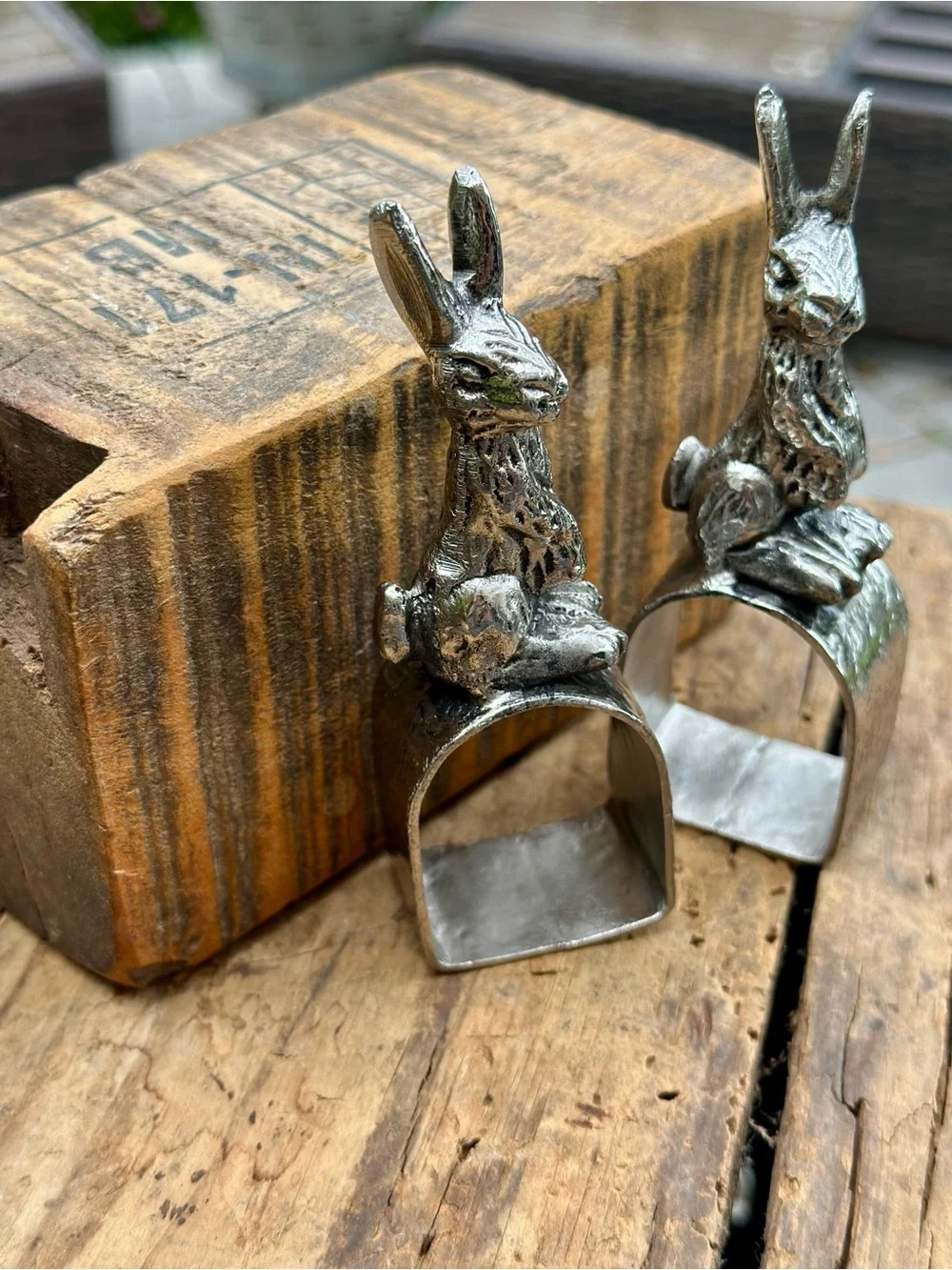 Unmarked silver tone