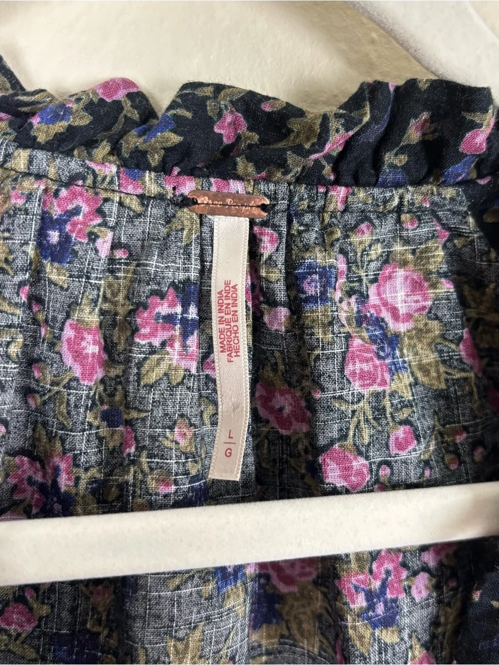Free People Meant To Be Blouse Size L Black Floral Long Puff Sleeves Button Down