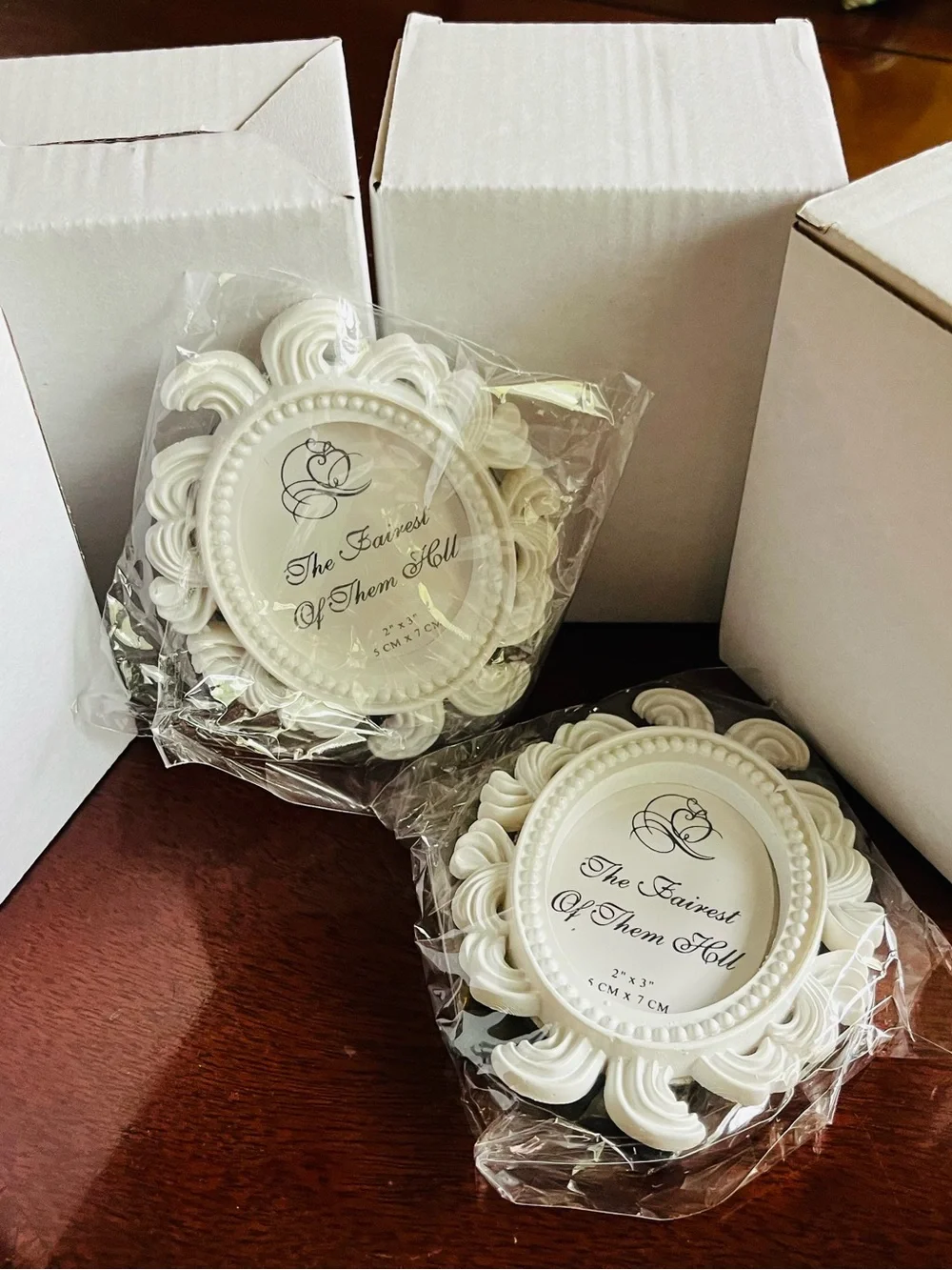 N/A white ornate