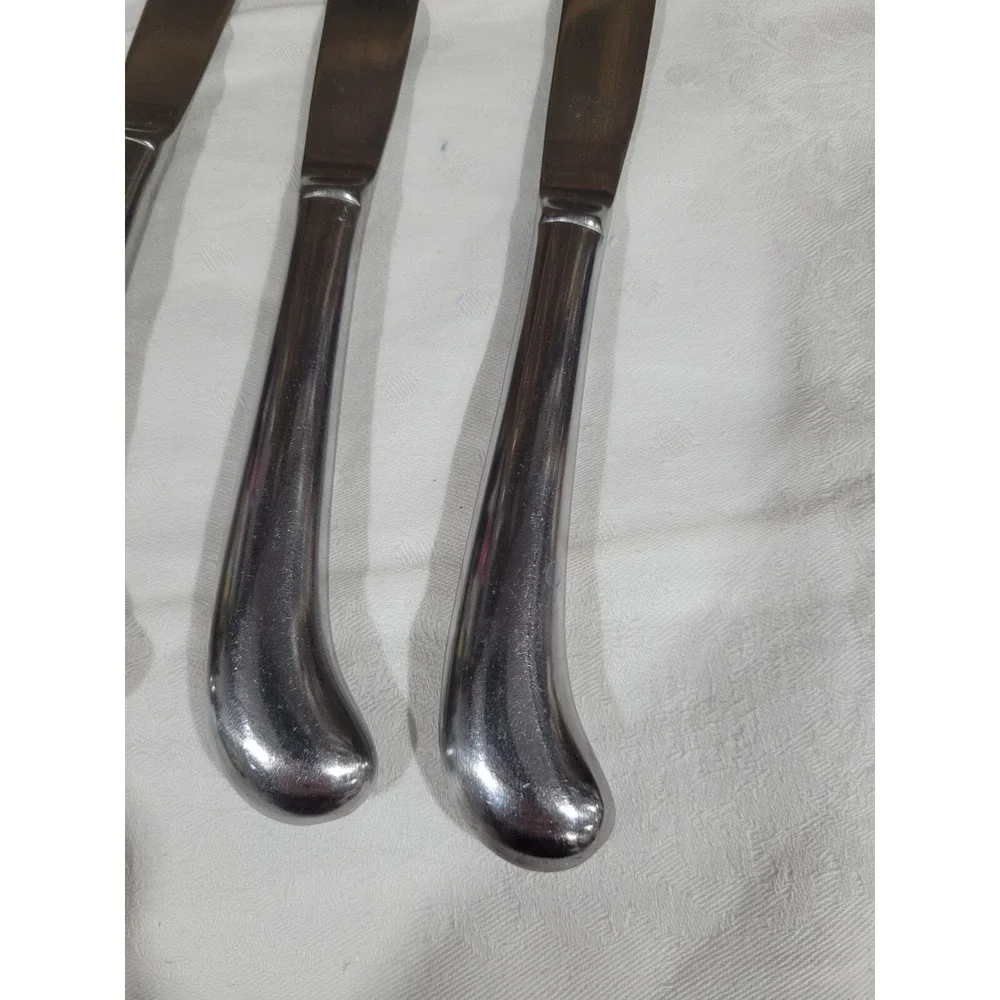 4 Present Stainless Korea Knives Pistol Grip Handles