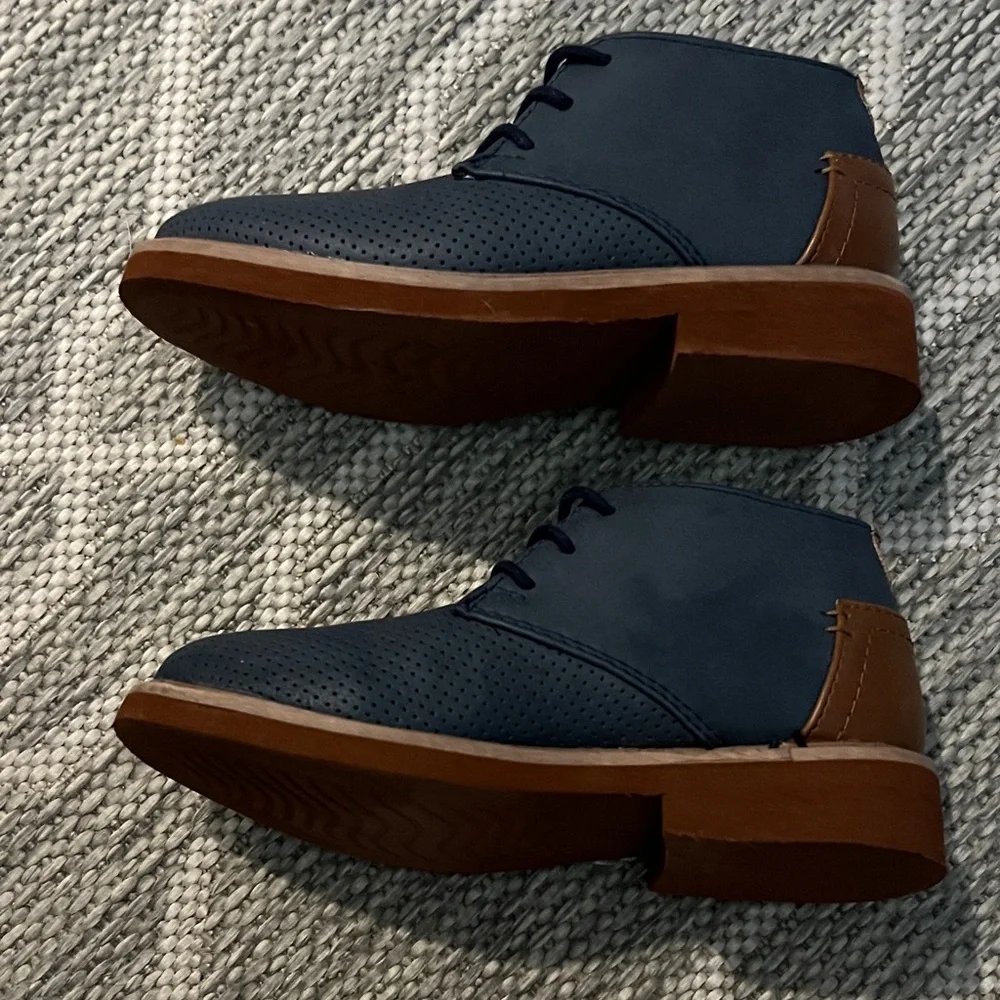 Deer Stags Boy’s Navy Chukka Boots