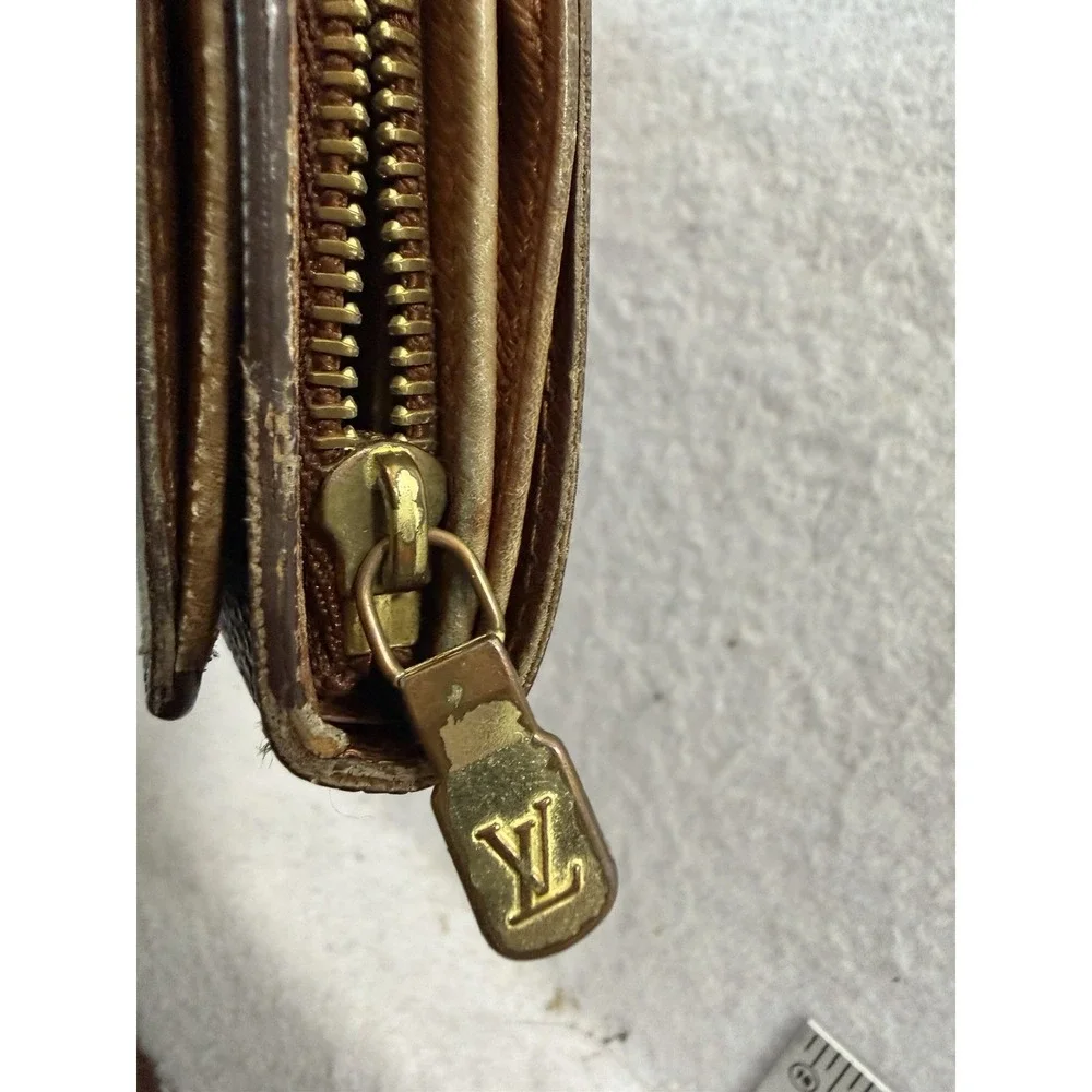 Louis Vuitton vintage louis