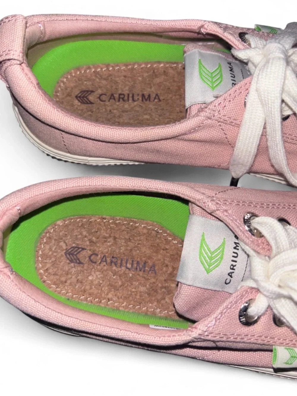 Cariuma classic low