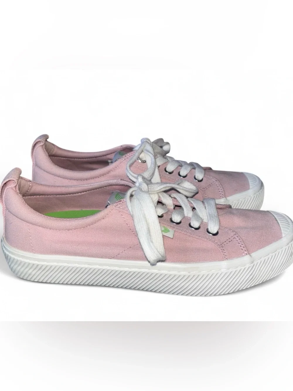Cariuma classic low