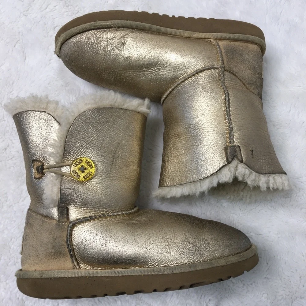 UGG pre owned