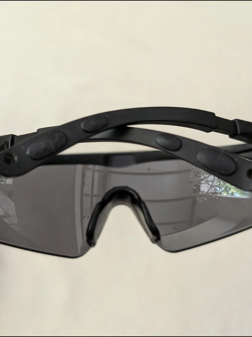 Revision durable black
