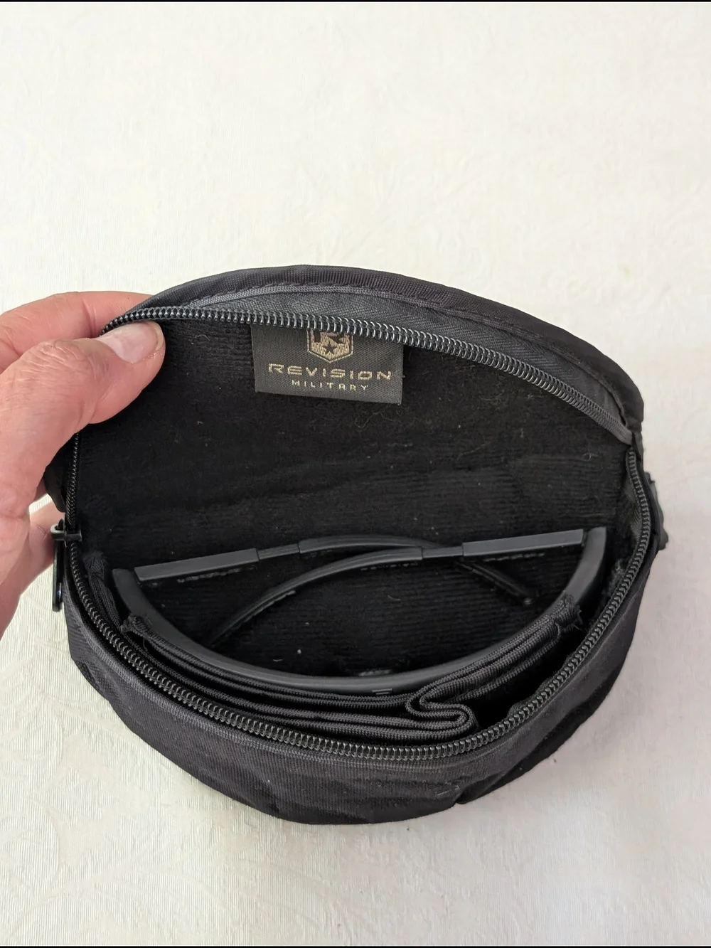 Revision durable black