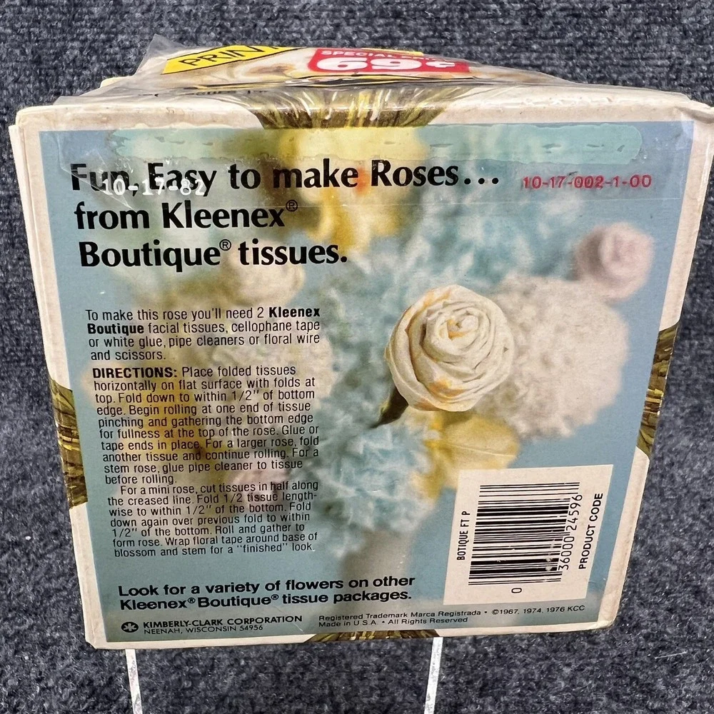 Kleenex vintage 1982