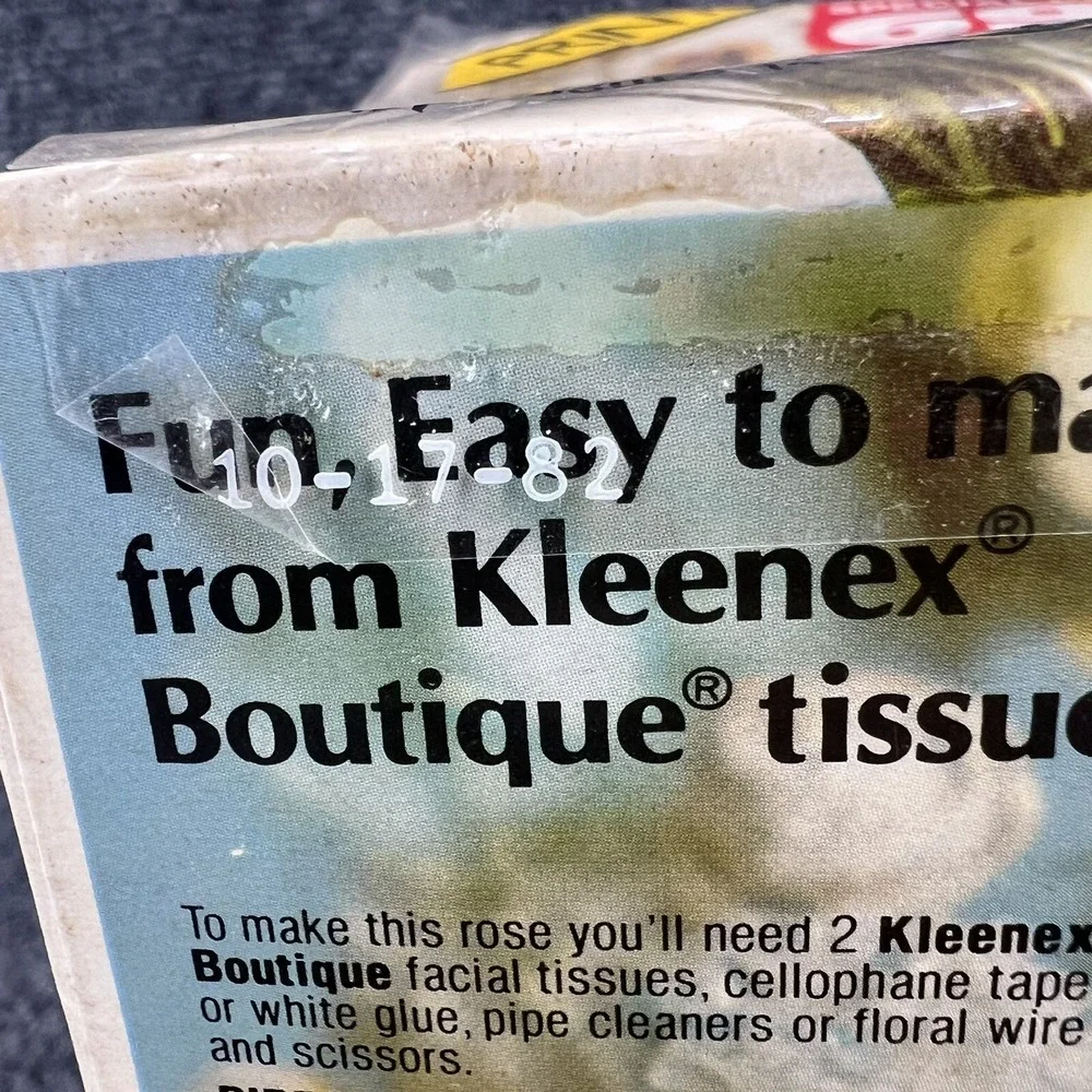 Kleenex vintage 1982