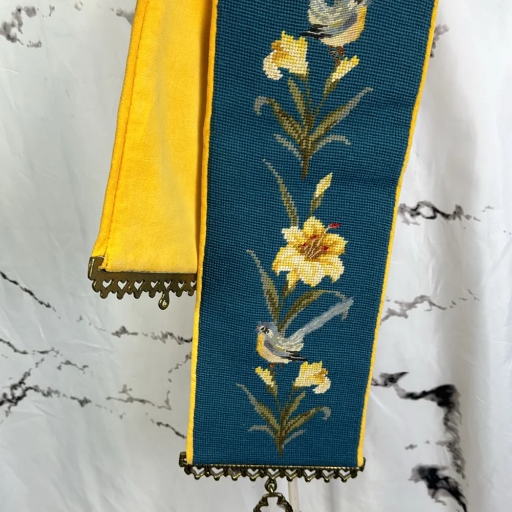 Vintage petit point