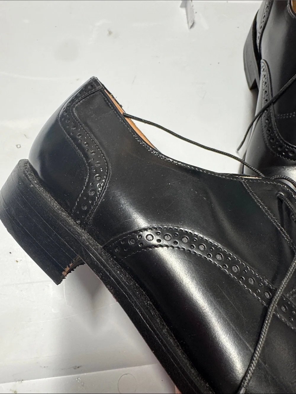 Bostonian polished black