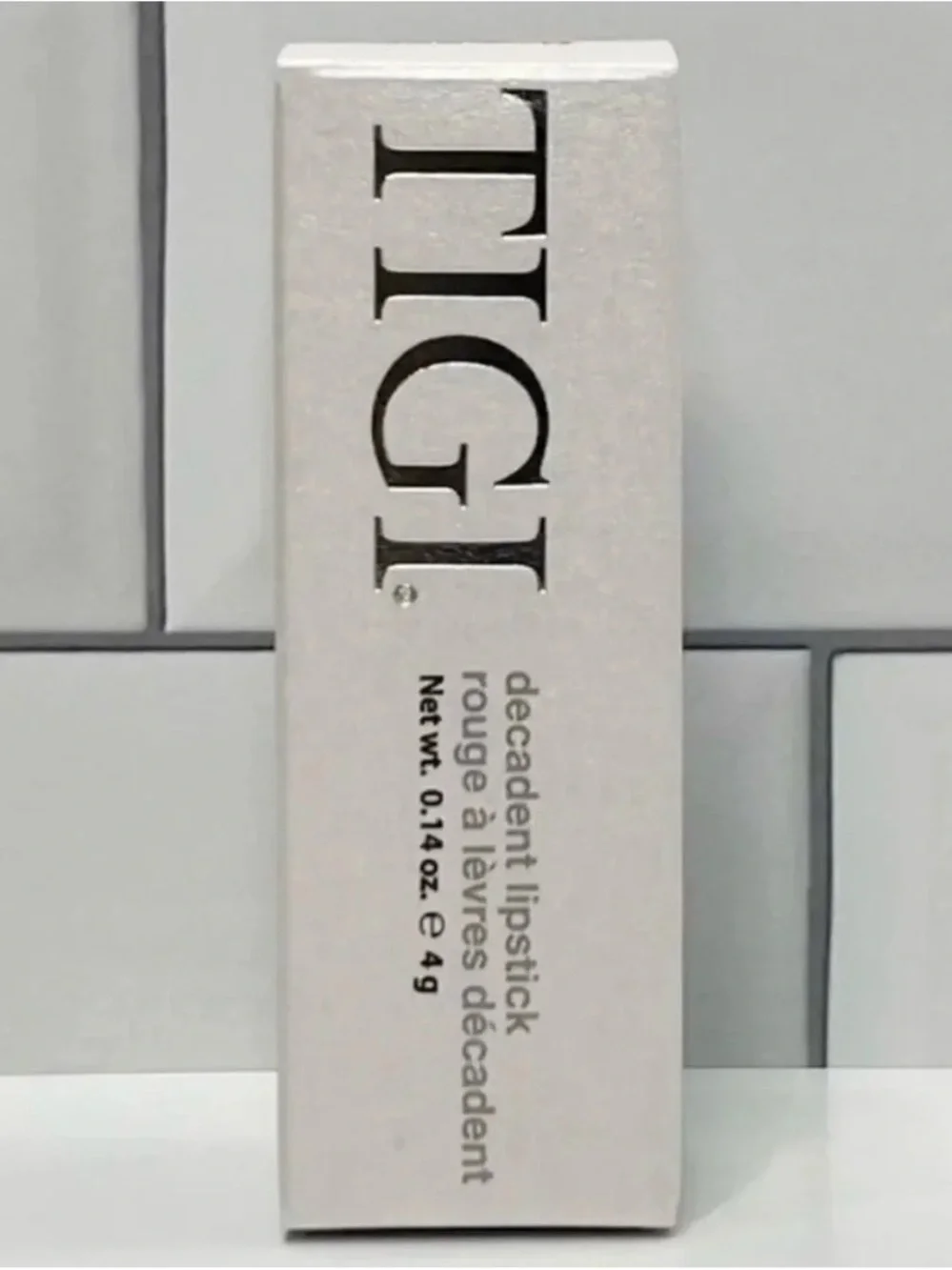 TIGI Decadent Lipstick 💄- Finesse