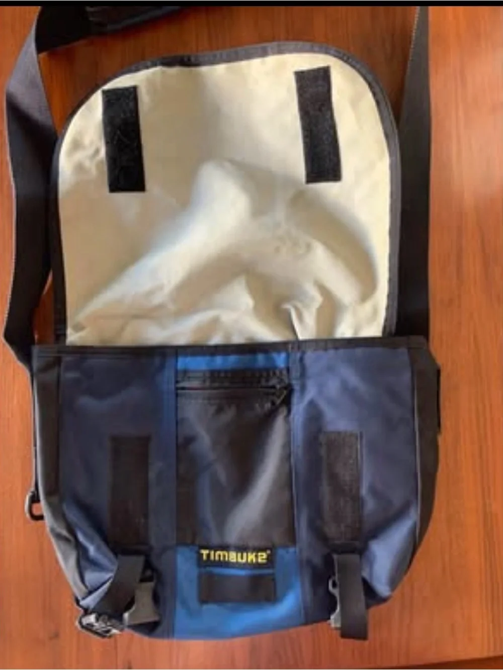 Timbuk2 medium size