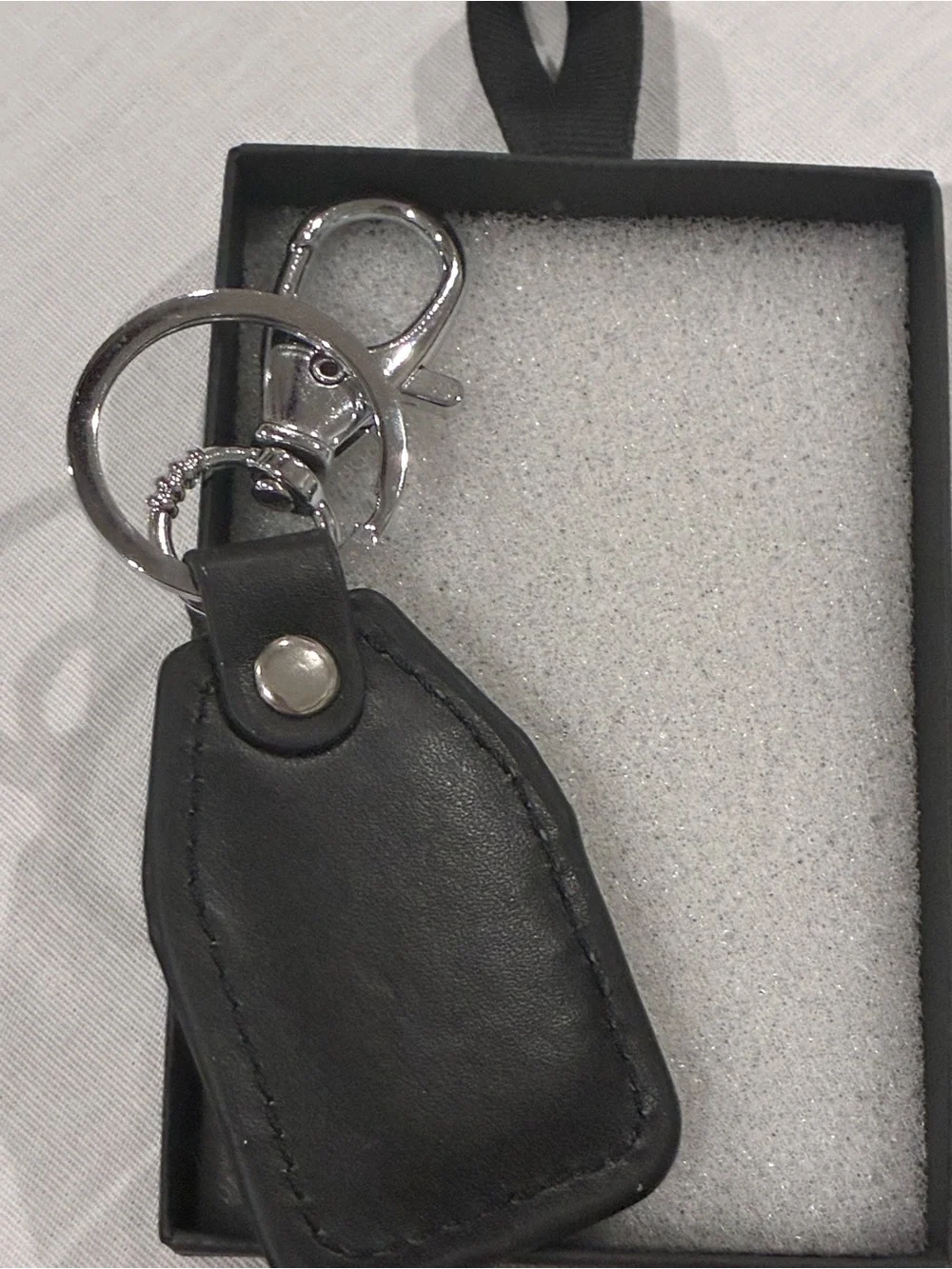 N/A keychain men’s