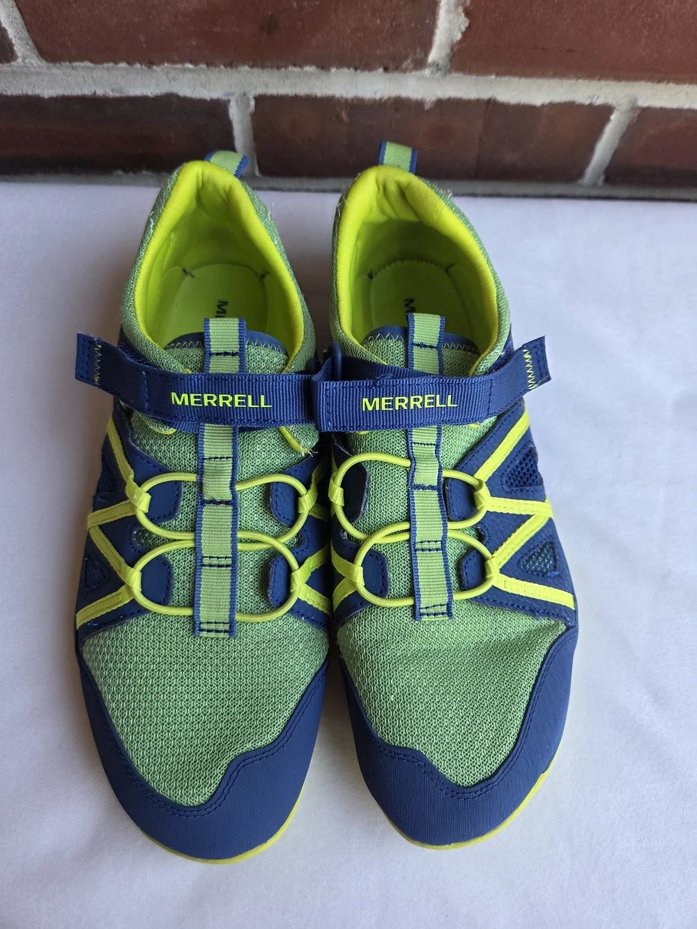 Merrell hydro glove