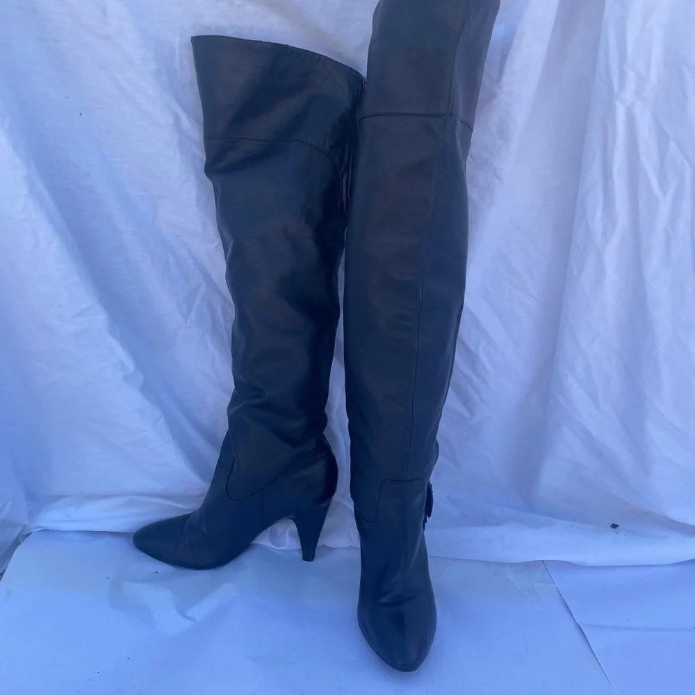 Guess black genuine