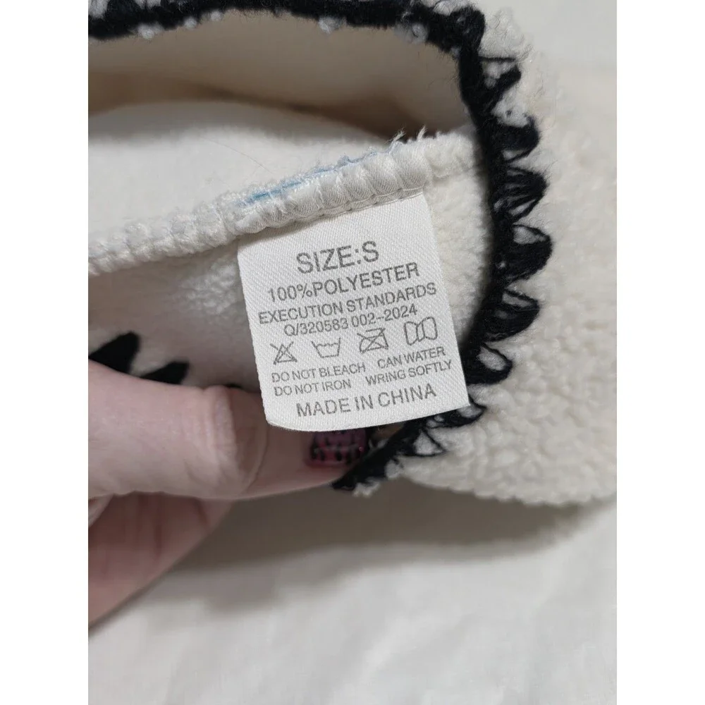 Pet Circle White & Black Trim Dog Fleece Jacket with Snaps Size Small