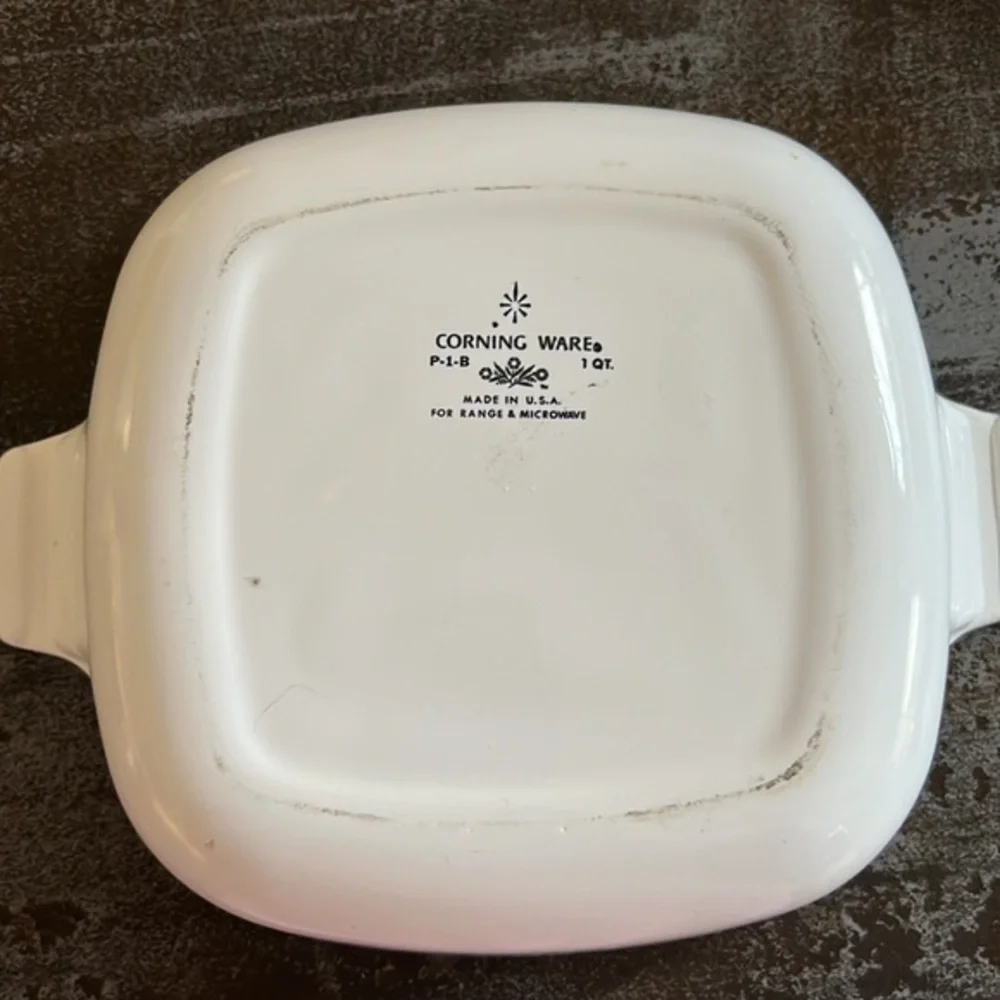 Corningware quart vintage