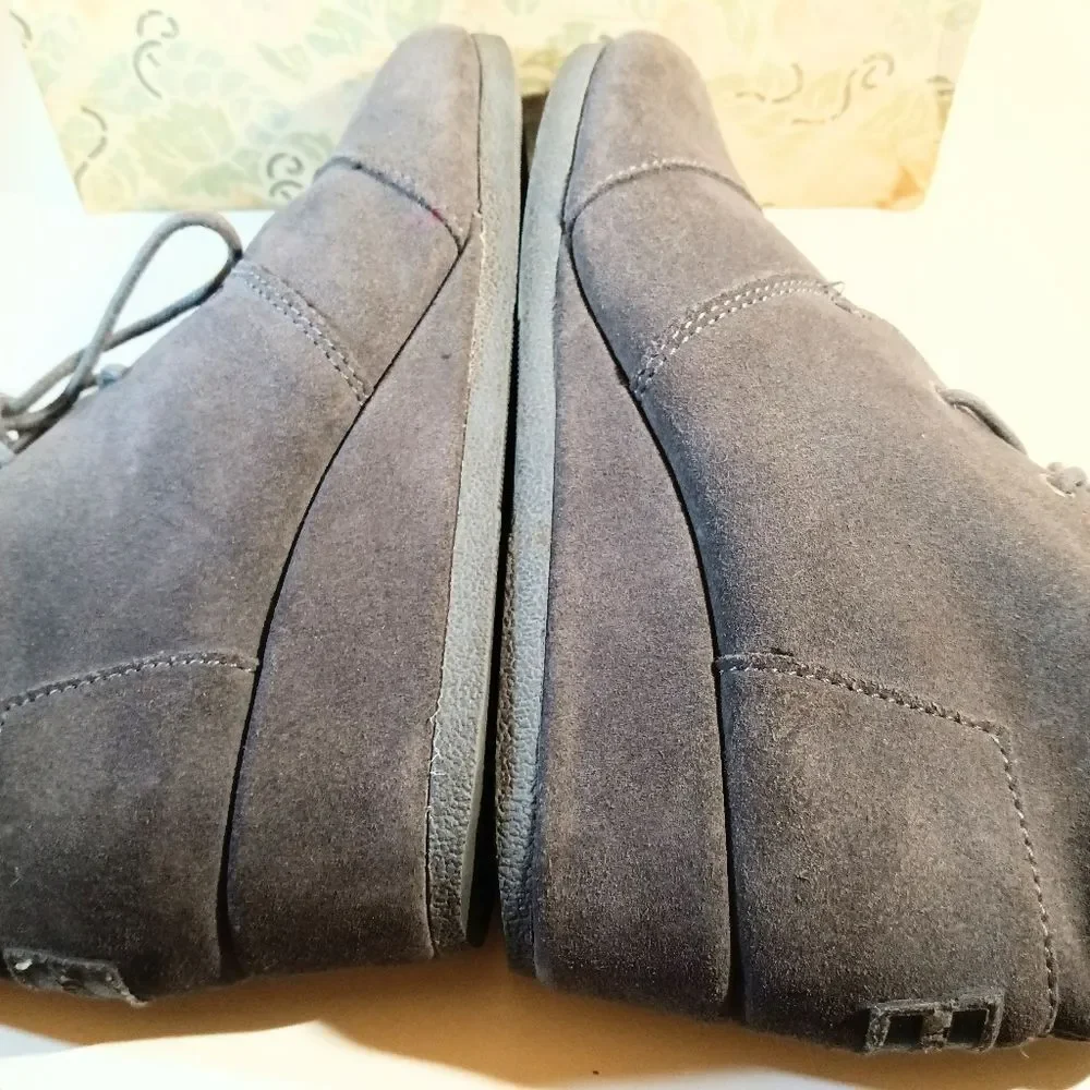 Toms grey suede
