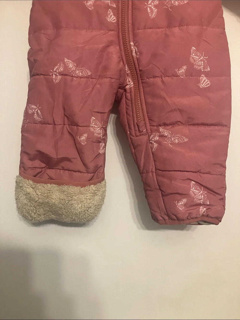 OshKosh B'gosh Pink Butterfly Quilted Hooded Snowsuit 3/6M Snow Ski Full Zip