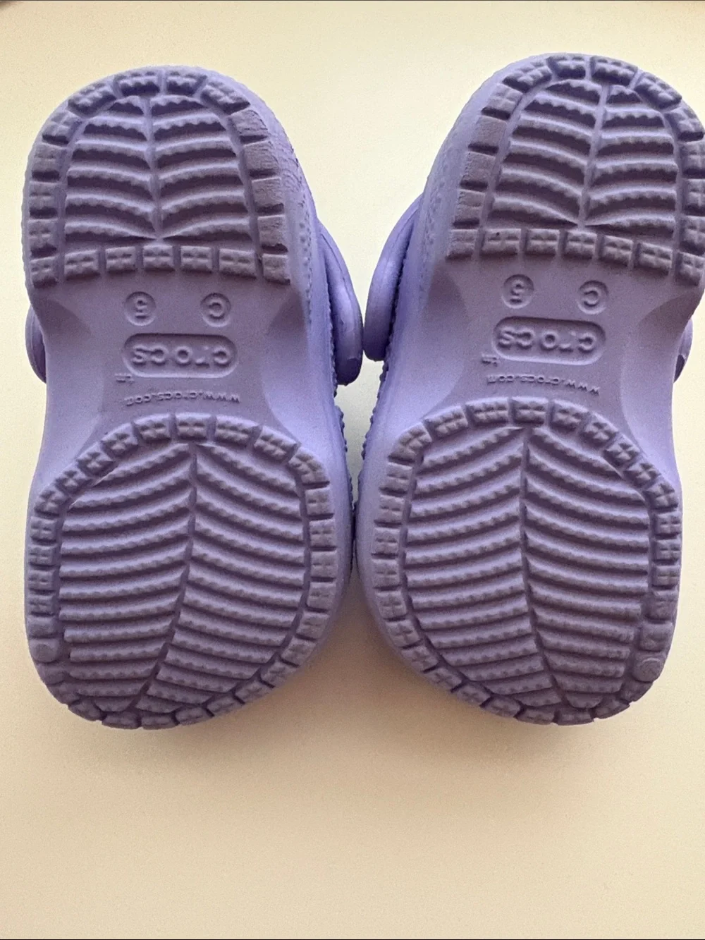 CROCS soft lightweight
