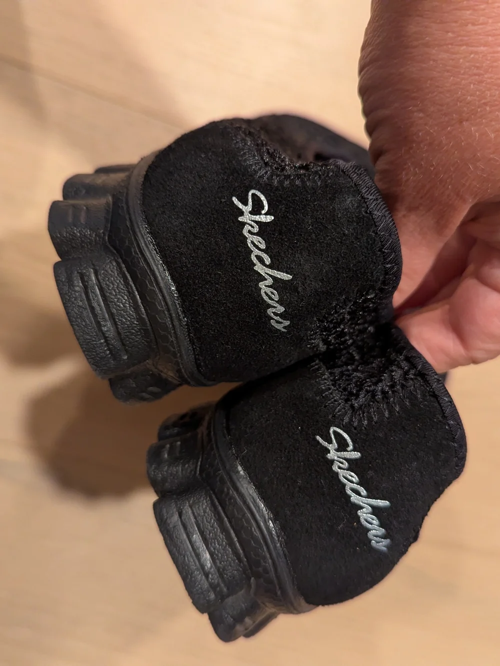 Skechers lightweight slip