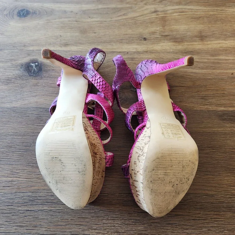 Shoe Dazzle eye catching