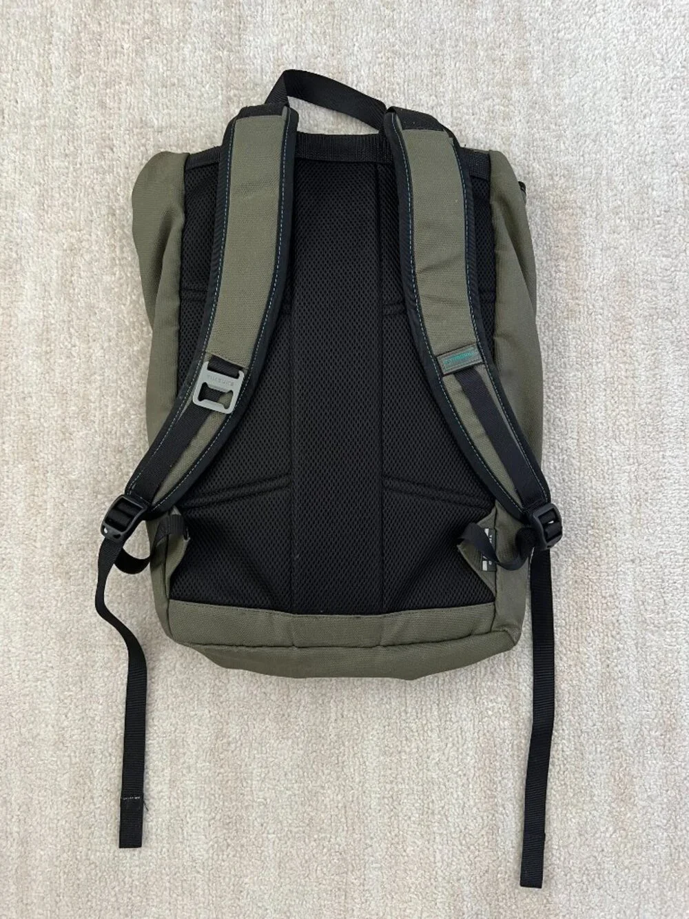 Timbuk2 green black
