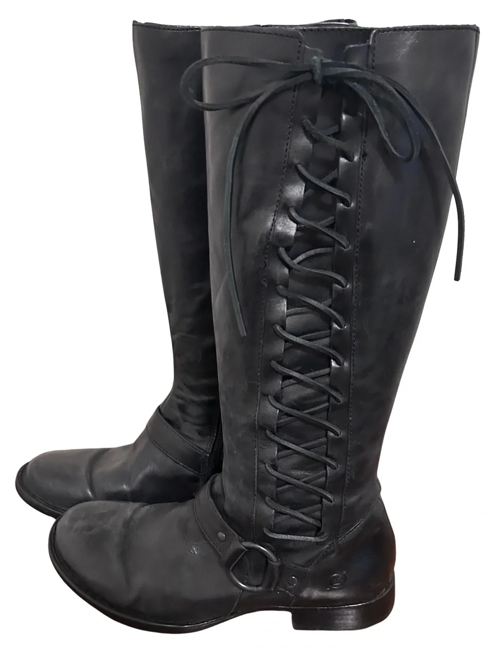 Born sleek black