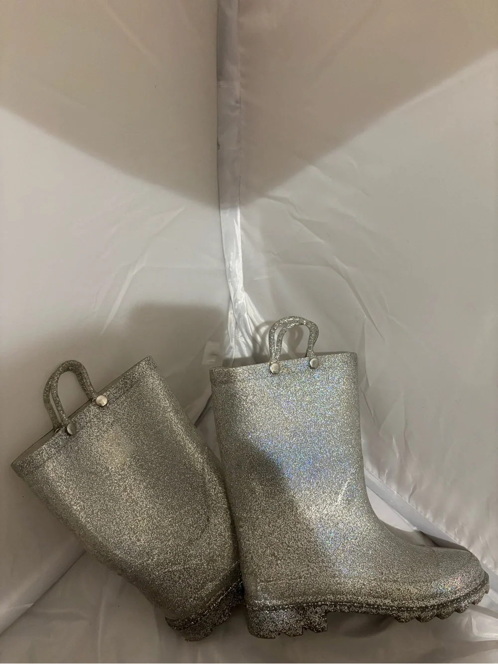 Dream Pairs shiny silver