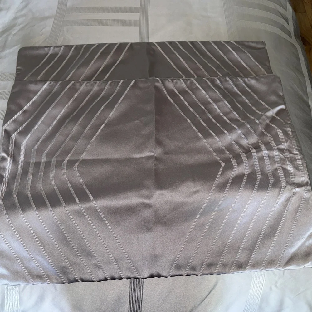 Hotel Collection Keystone Shimmery Silky 2 Pillow Shams Platinum Silver