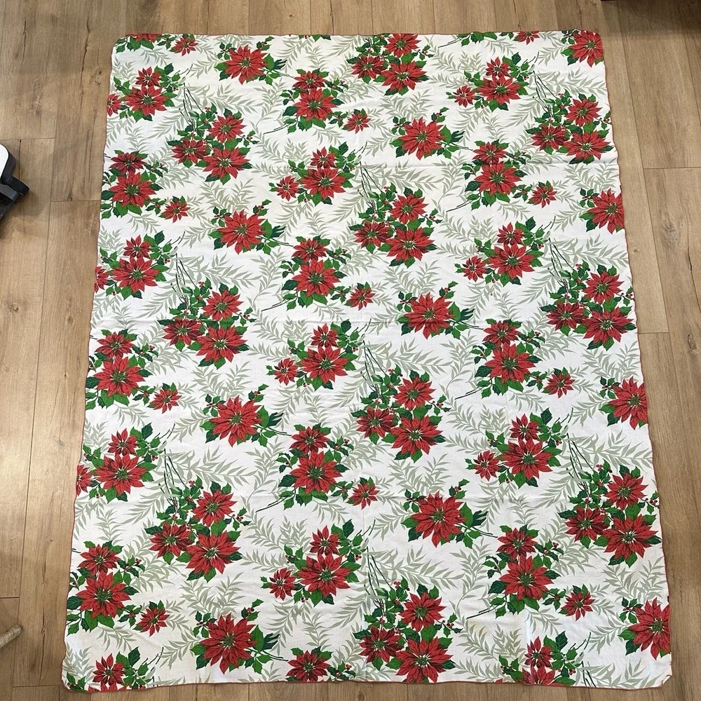 VTG Poinsettia‎ Holly Christmas Tablecloth Rectangle 70x56