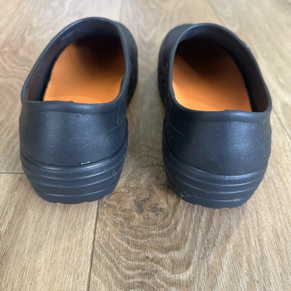 The Unbranded Brand unisex chef