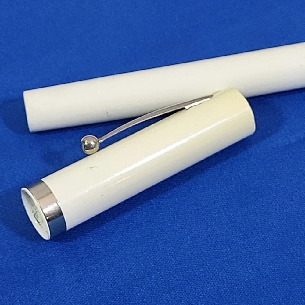 Sheaffer discoloration cap