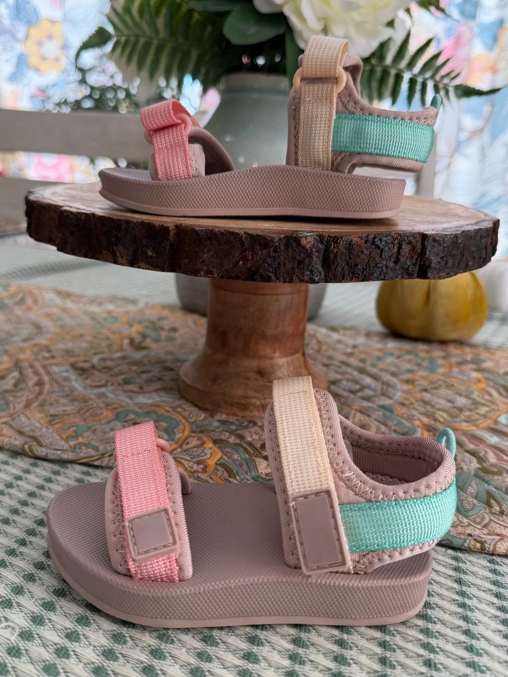 Old Navy Toddler Girls Double-Strap Sandals Size 6 Pink Teal