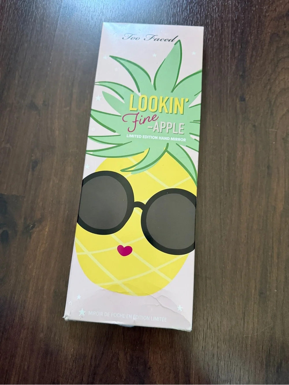 Too Faced cute pineapple