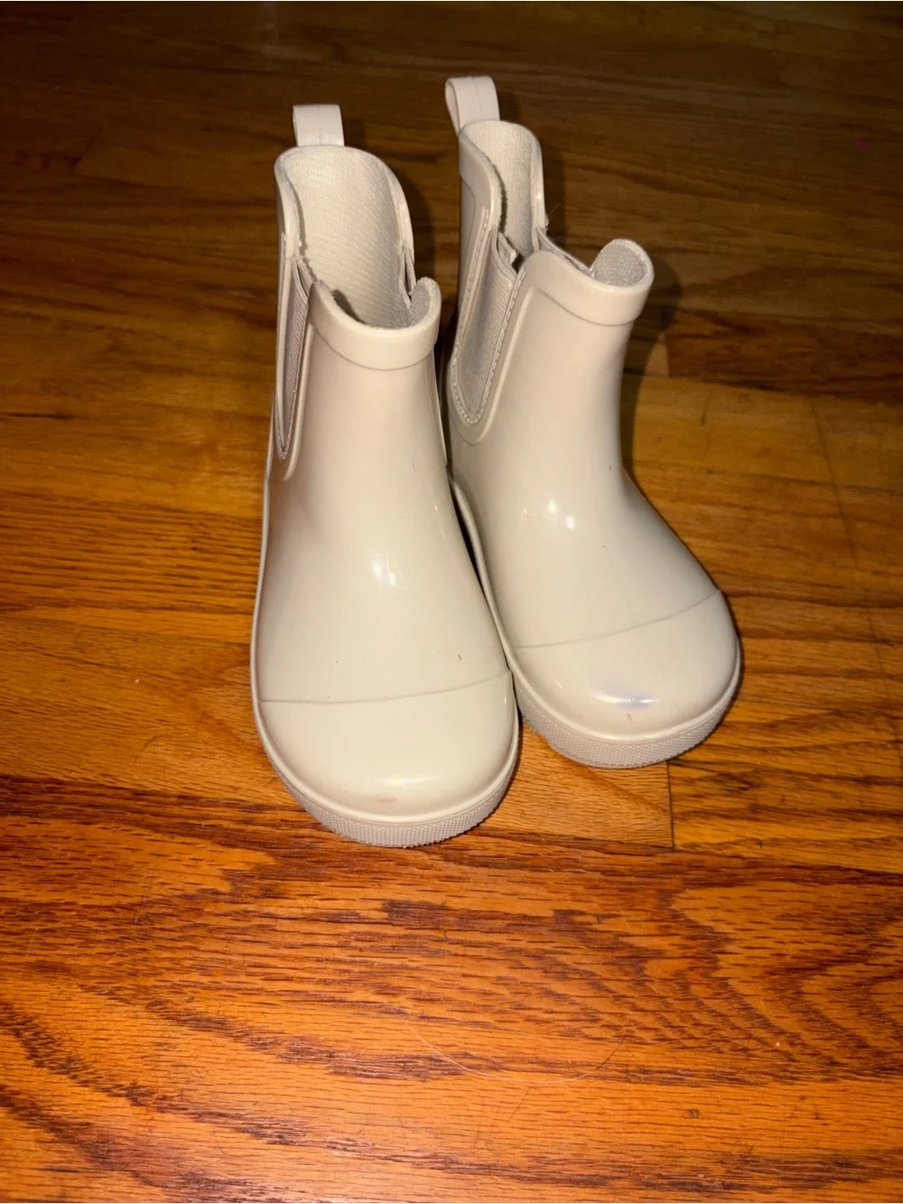 BearPaw Kids White Chelsea-Style Rain Boots