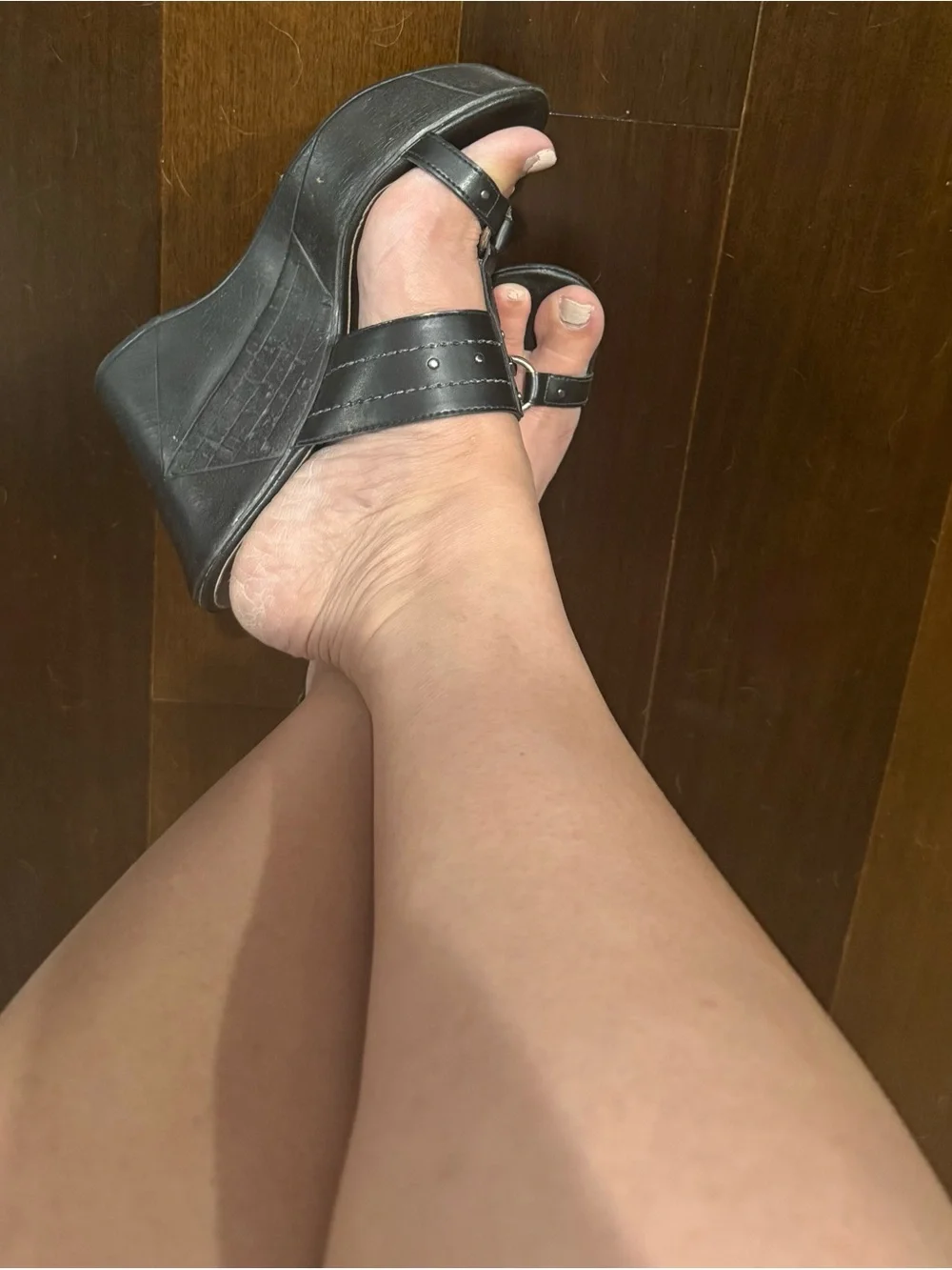 Azaleia black wedge