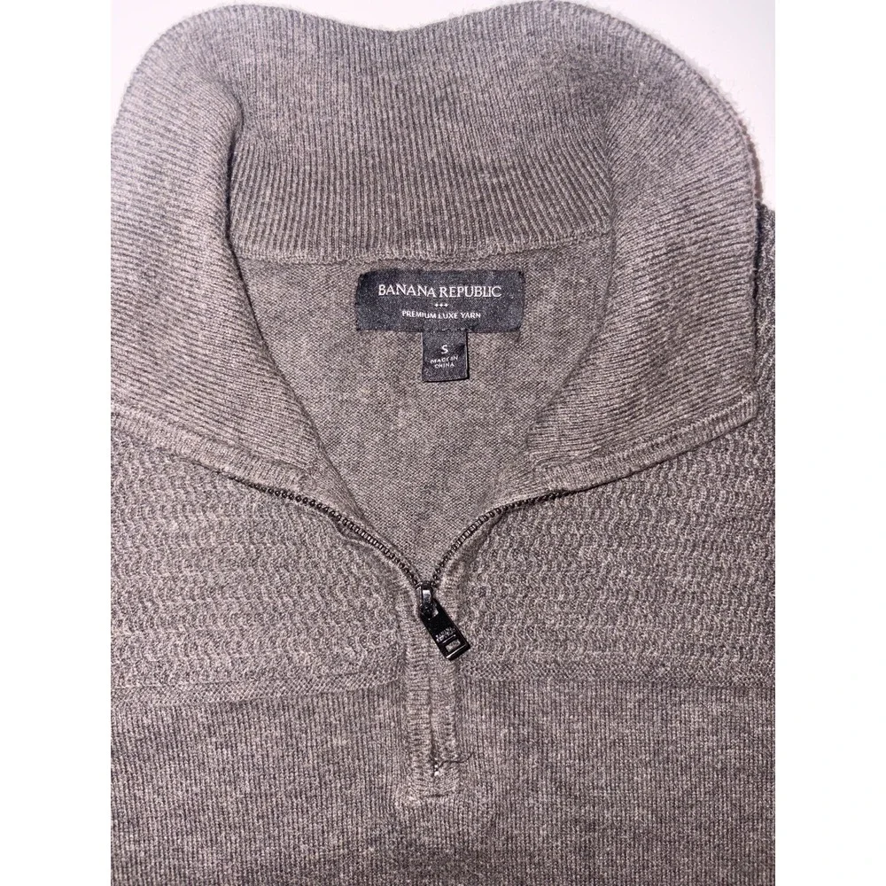 Banana Republic pre owned