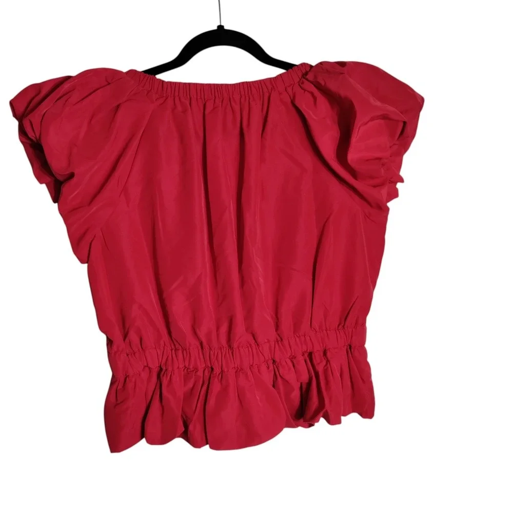 LOFT red puff