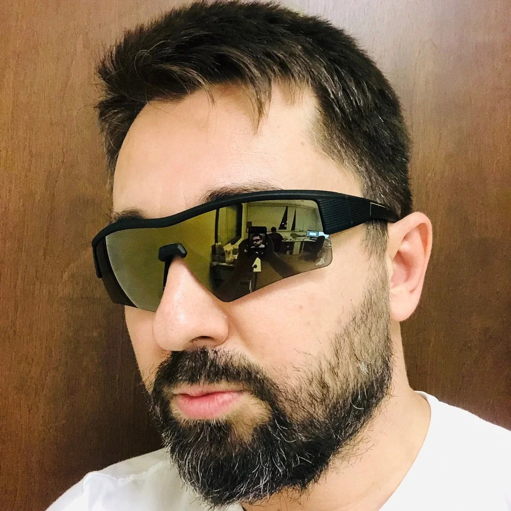 N/A sleek eyewear