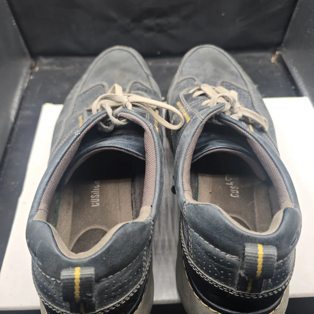 Clarks classic blue